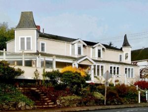 Burton Inn on Vashon Island